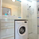 Family Victus In The Center By Renters Sopot