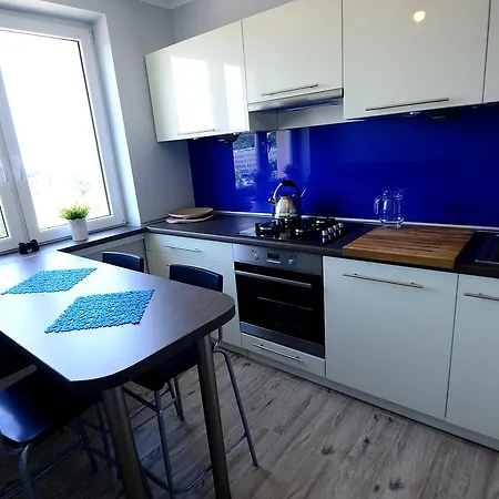 Victus Apartamenty, Jantar アパート *